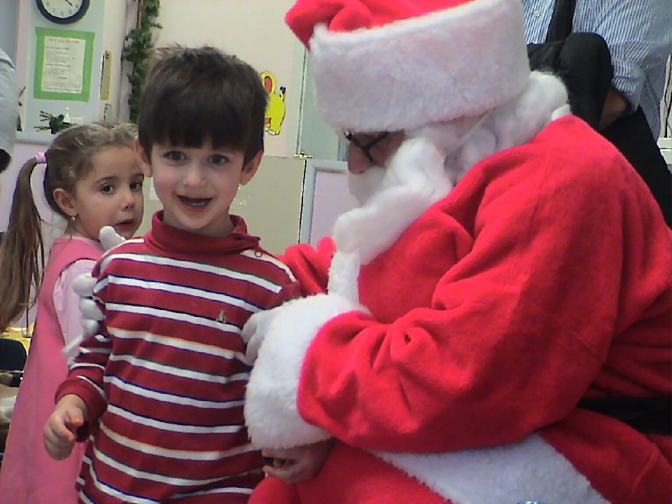 2005-12-16 - CHRISTMAS PARTY AT LILY'S HOUSE 008